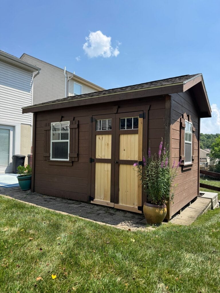 Shed Repair and Staining in Hebron